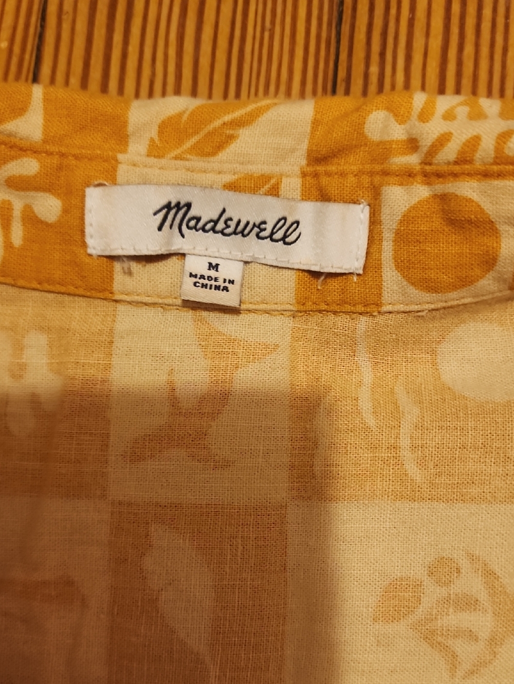 Madewell Linen Patterned Button Up Top - Picture 8 of 9